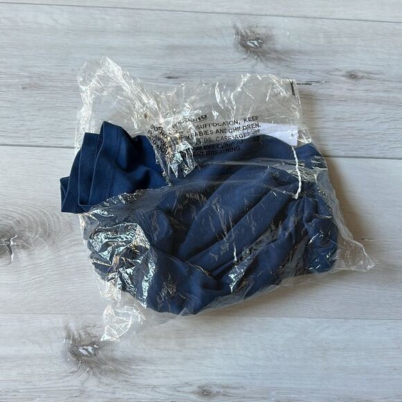 Chicos Everyday Crew cap sleeve tee Azores blue size 3 NWT in packaging - Picture 6 of 6